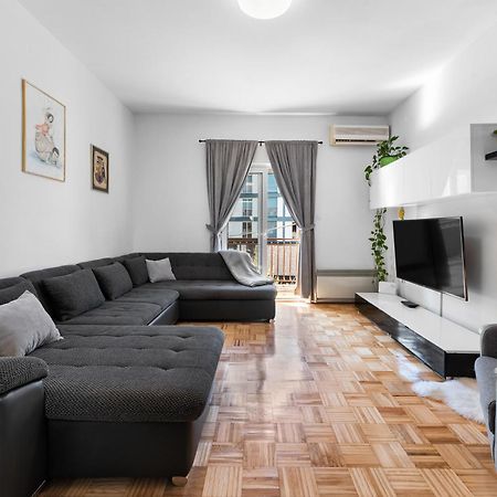 Apartman Zara Biograd Na Moru Bagian luar foto