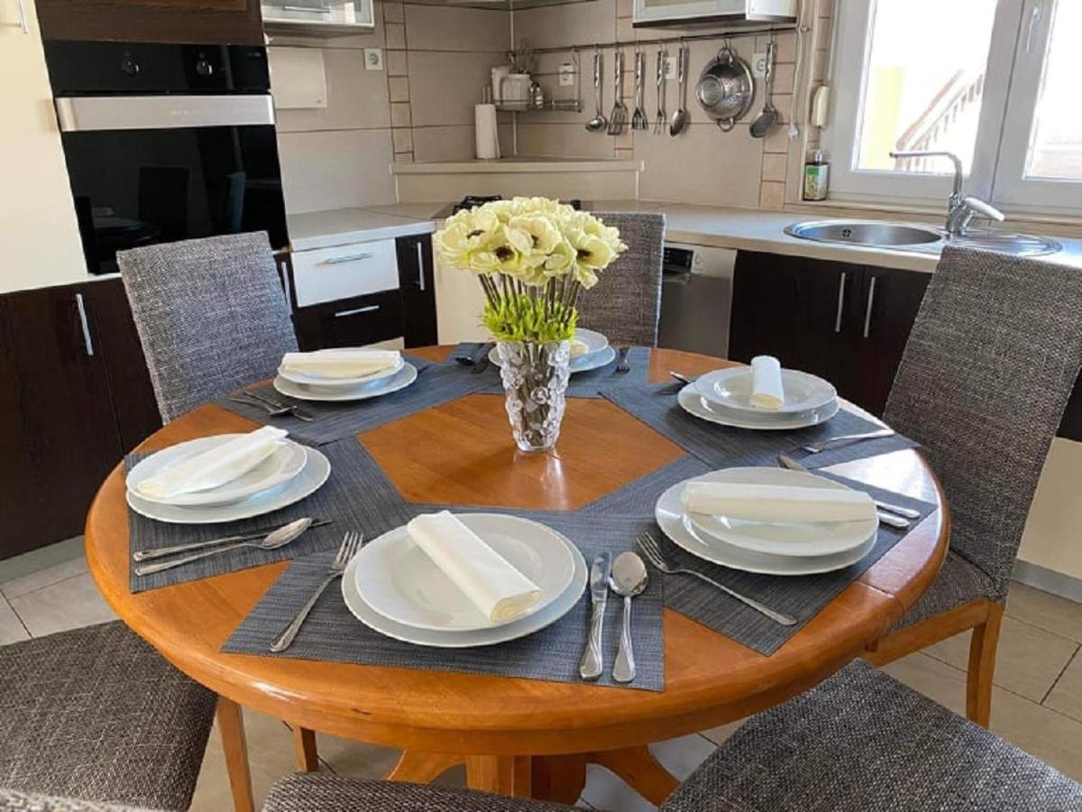 Apartman Zara Biograd Na Moru Bagian luar foto